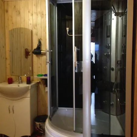 Lodge Kotiedzh U Mariny *