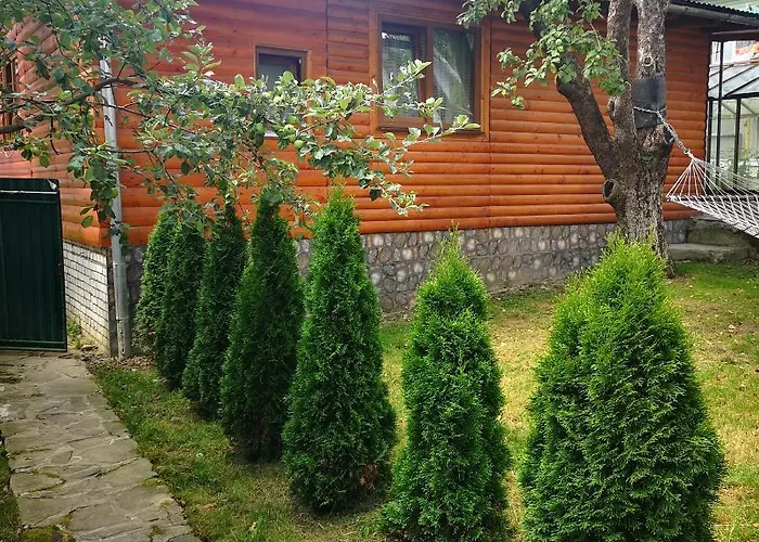 Kotiedzh U Mariny Orman Evi Yaremche