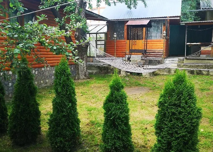 Kotiedzh U Mariny Yaremche
