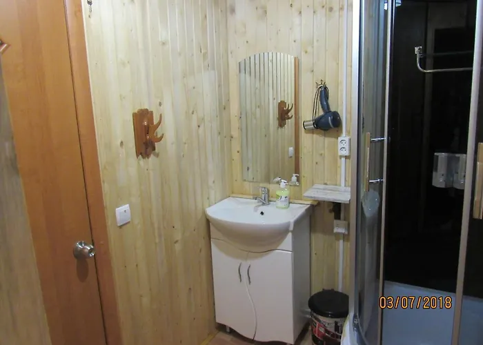 Kotiedzh U Mariny Orman Evi