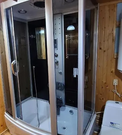 Kotiedzh U Mariny Yaremche